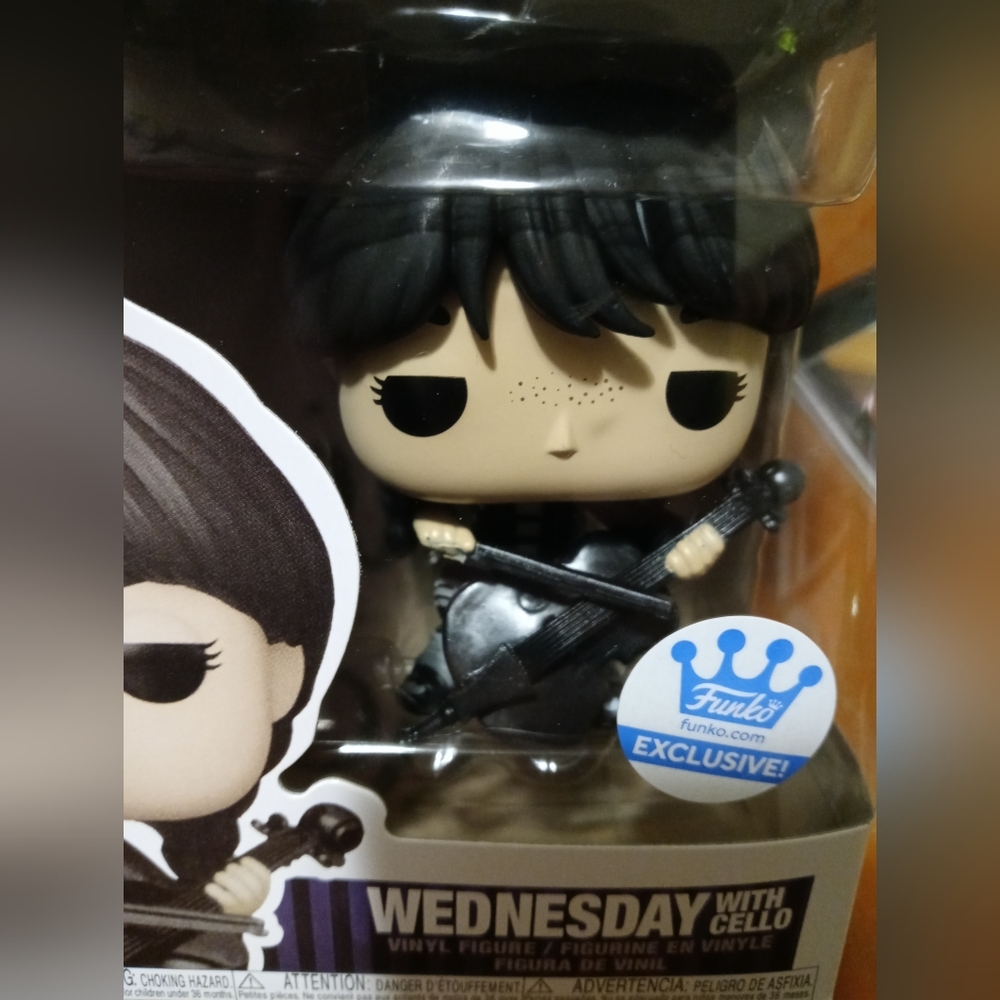 Wednesday 1310 Funko - Picture 5 of 6